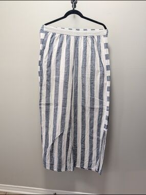 Miss Nikky Wide Leg Striped Pants